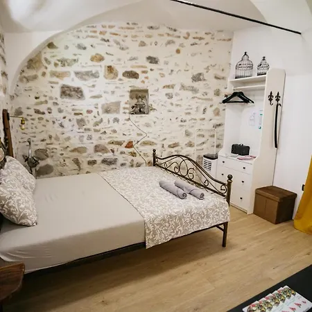 150 Steps To The Main Square