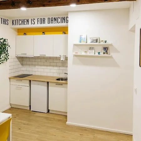 Appartamento 150 Steps To The Main Square *