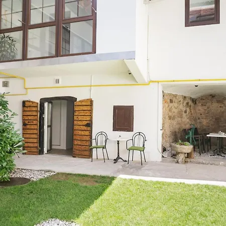 150 Steps To The Main Square